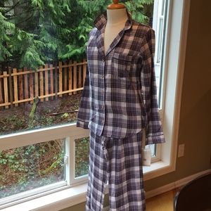 UGG Ladies pajamas set